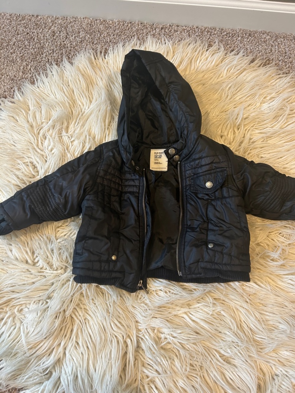 Old Navy Kids 12-18 months boy Black Hooded Quilted medium weight Puffer Jacket